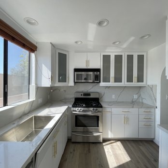 Boutique Construction - After - Kitchen - General Contractors Near Me - Los Angeles, California