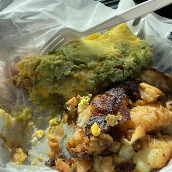 Simply Marie's - Bacon, Green Peppers, Grilled Onions and American Cheese Omelette w/ Breakfast Potatoes - Breakfast & Brunch Near Me - Baltimore, Maryland