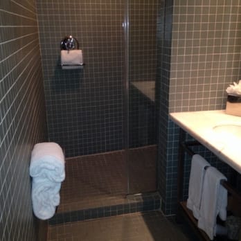 Hotel Nash - Bathroom :) cute - Hotels Near Me - Miami Beach, Florida