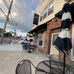 Grotto - Outdoor seating