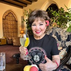 Chateau Marmont - The most famous hotel/restaurant in the world where the Hollywood royalty goes is Chateau Marmont. I finally found a table.