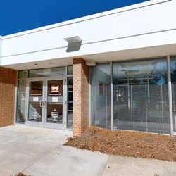 Bank of America Financial Center - Storefront