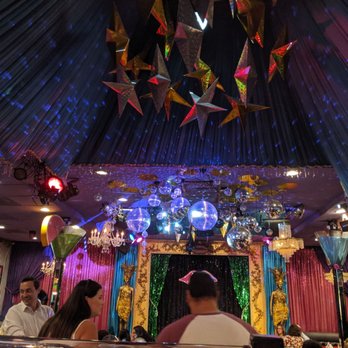Lips - Interior - Bars Near Me - San Diego, California