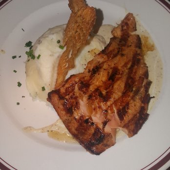 Mike's American - The salmon was the bomb - American Near Me - Springfield, Virginia