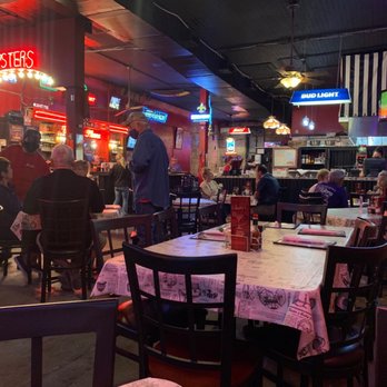 Buster's Place - Cool ambiance - Seafood Near Me - Covington, Louisiana