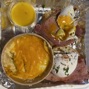 Big Bad Breakfast - Redneck Benny with cheese grits. - Breakfast & Brunch Near Me - Oxford, Mississippi