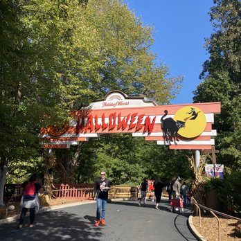 Happy Halloween Weekends - Festivals Near Me - Santa Claus, Indiana Happy Halloween Weekends - Festivals Near Me - Santa Claus, Indiana