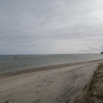 Chatham Lighthouse Beach - Beaches Near Me - Chatham, Massachusetts