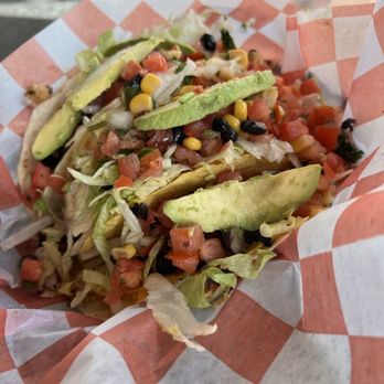 Twisted Fresh - Cajun Chicken Tacos - Sandwiches Near Me - Overland Park, Kansas