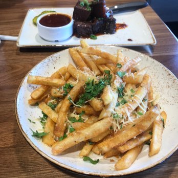 The Brew Brothers Tap House - Garlic fries and burnt tips - Brewpubs Near Me - Laughlin, Nevada The Brew Brothers Tap House - Garlic fries and burnt tips - Brewpubs Near Me - Laughlin, Nevada