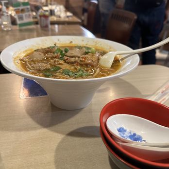 The Taste Kitchen - Tom Yum Noodle Soup - Thai Near Me - Culver City, California The Taste Kitchen - Tom Yum Noodle Soup - Thai Near Me - Culver City, California