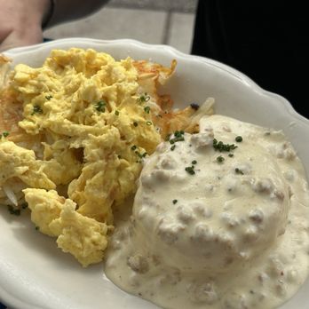 Hope Breakfast Bar - St. Paul - Biscuit & Gravy - Breakfast & Brunch Near Me - Saint Paul, Minnesota