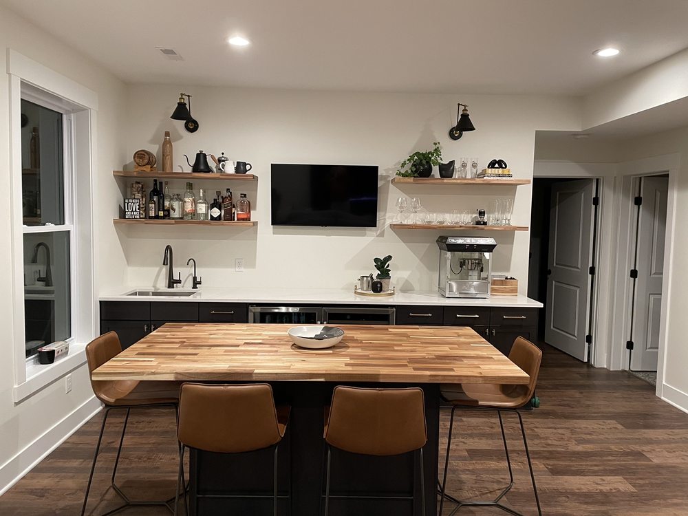 FOREST HILLS HOMES 4610 Catalpa Dr SE, Grand Rapids, Michigan Phone