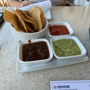 Doce Mesas - Salsa and Chips - Mexican Near Me - Dallas, Texas Doce Mesas - Salsa and Chips - Mexican Near Me - Dallas, Texas