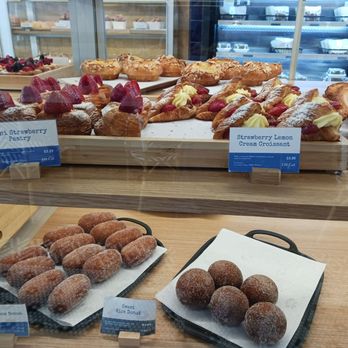 Paris Baguette - Bakeries Near Me - Ramsey, New Jersey Paris Baguette - Bakeries Near Me - Ramsey, New Jersey