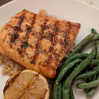 Great Wolf Lodge - Salmon entree at Fireside - Resorts Near Me - Mashantucket, Connecticut Great Wolf Lodge - Salmon entree at Fireside - Resorts Near Me - Mashantucket, Connecticut