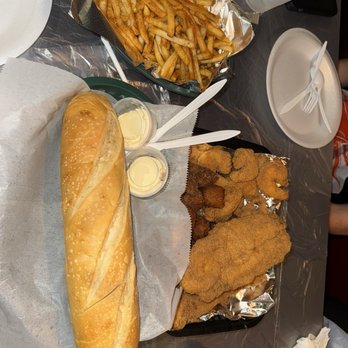 King Cajun Crawfish - Bread and fries - Cajun/Creole Near Me - Orlando, Florida King Cajun Crawfish - Bread and fries - Cajun/Creole Near Me - Orlando, Florida