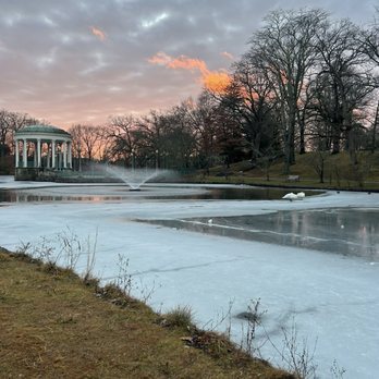 Roger Williams Park - Parks Near Me - Providence, Rhode Island