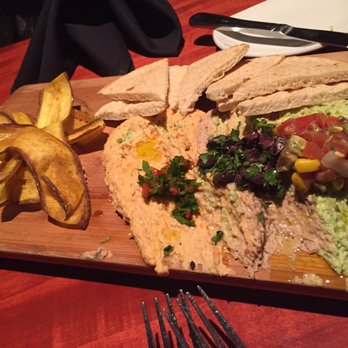 Chart House - Hummus trio - Seafood Near Me - Dana Point, California