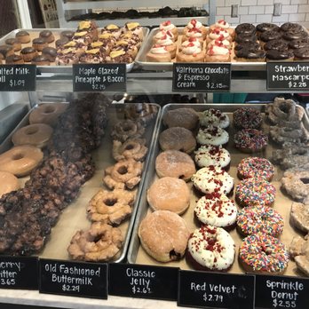 Firecakes Donuts - Bakeries Near Me - Chicago, Illinois