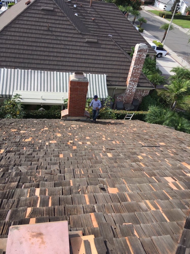 Slide of Valley View Roofing