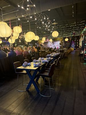 Hawkeye & Huckleberry Lounge by null
