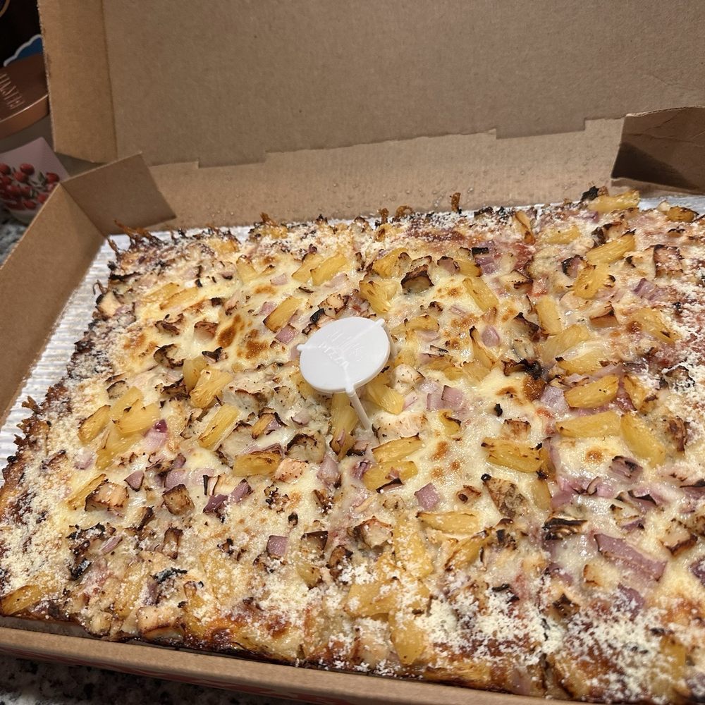Jet's Pizza - 3 topping deep dish - Pizza Near Me - Mansfield, Texas