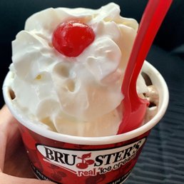 Hot Fudge Sundae