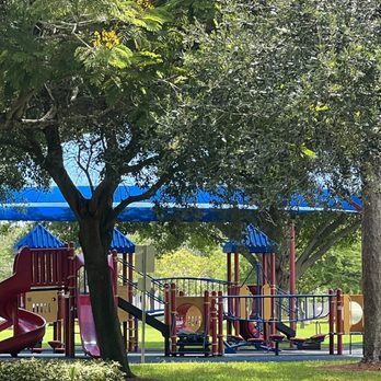 Hunters Manor Park - Parks Near Me - Pompano Beach, Florida Hunters Manor Park - Parks Near Me - Pompano Beach, Florida
