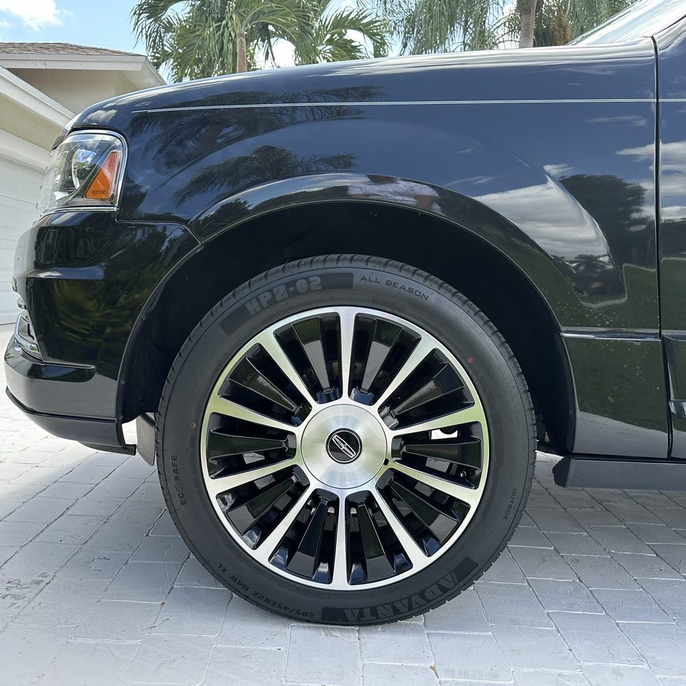 Anthonys Mobile Tire - Detail of restored wheel.  Looks factory. - Tires Near Me