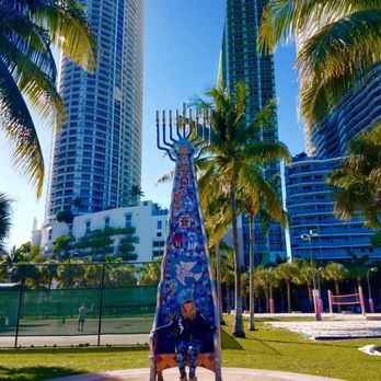 Margaret Pace Dog Park - Me and my throne - Dog Parks Near Me - Miami, Florida