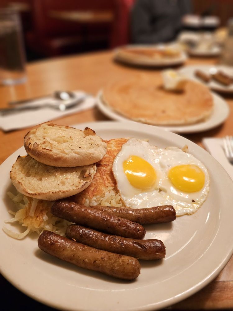 Lil' Jon Restaurant & Lounge