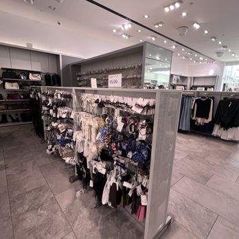 H&M - Women's Clothing Near Me - Irvine, California H&M - Women's Clothing Near Me - Irvine, California