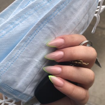 Nails By Sia - Nail Technicians Near Me - Kew Gardens, New York