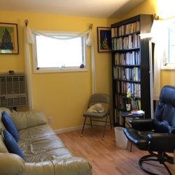 Alyse Parise, LCSW - Interior of office