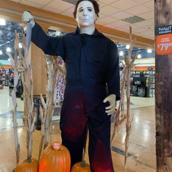 Spirit Halloween