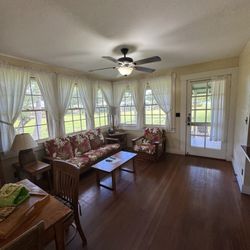 Waimea Plantation Cottages - Loving space
