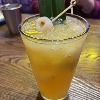 HEM Kitchen And Bar - Iced Lychee Tea ($6.00) - Vietnamese Near Me - Houston, Texas