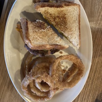Ost Restaurant - Pepper steak sandwich - American Near Me - Bandera, Texas