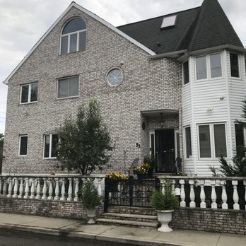 B&B Siding and Roofing - Siding on front and eves and windows. - Roofing Near Me - Staten Island, New York