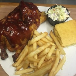 Smokey Rhodes BBQ - 1/2 Chicken Dinner