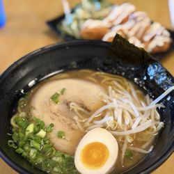 Yua Ramen - 1. Shoyu Tonkotsu (Thick Noodle)