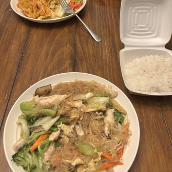Thai Sawatdee - Top: Spicy Noodle with chicken Bottom: Pad Woonsen with chicken - Thai Near Me - Winston Salem, North Carolina Thai Sawatdee - Top: Spicy Noodle with chicken Bottom: Pad Woonsen with chicken - Thai Near Me - Winston Salem, North Carolina