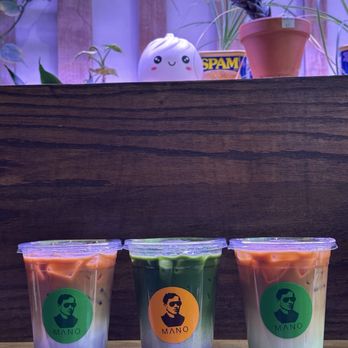 Mano Modern Cafe - Ube latte, ube matcha, pandan latte - Filipino Near Me - Chicago, Illinois