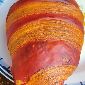 Devoción - Guava croissant - Coffee & Tea Near Me - Brooklyn, New York