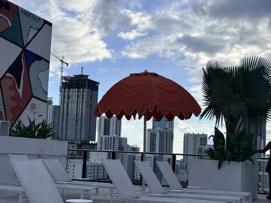 Arlo Wynwood by null