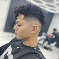 Fade Zone Hawaii Barbershop - Skin fade