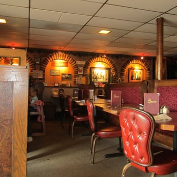 Geraldo's - Interior view. - Italian Near Me - Fairbanks, Alaska