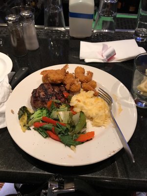 TGI Fridays by null