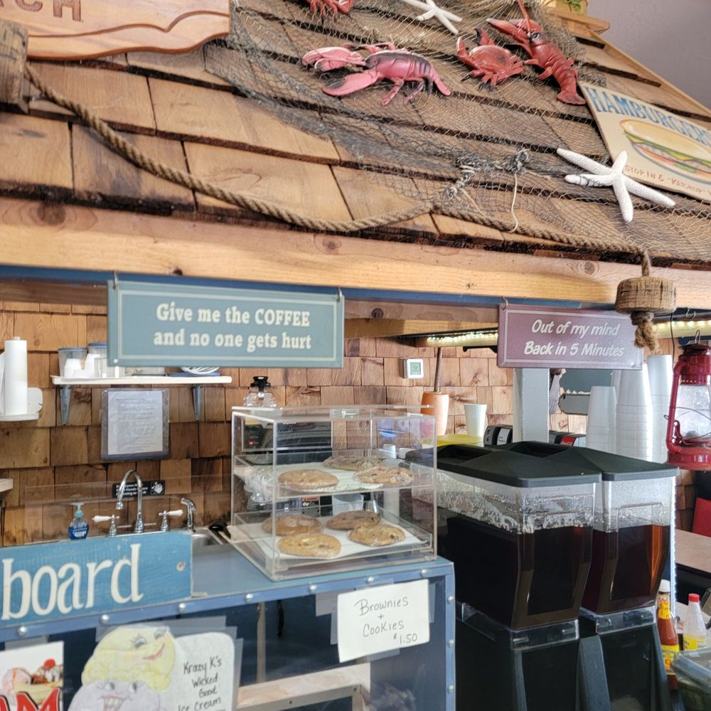 Lena's Seafood - Cashier station - Seafood Near Me - Silver Springs, Florida